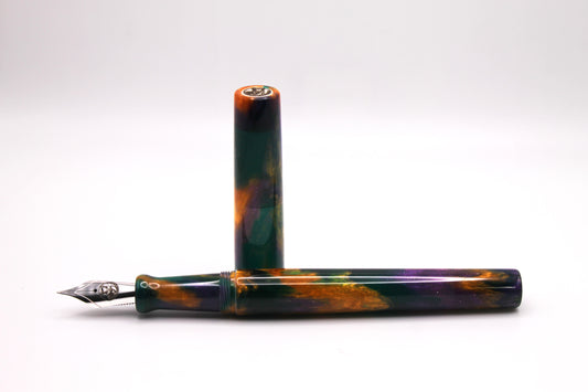 Mistress Model in Leprechaun King